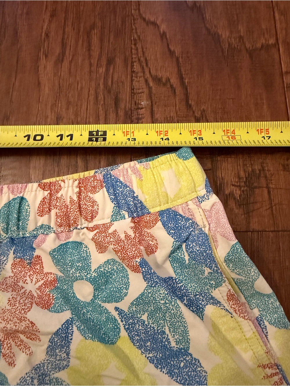 Women’s Patagonia Barely Baggies Shorts - Picture 9 of 14
